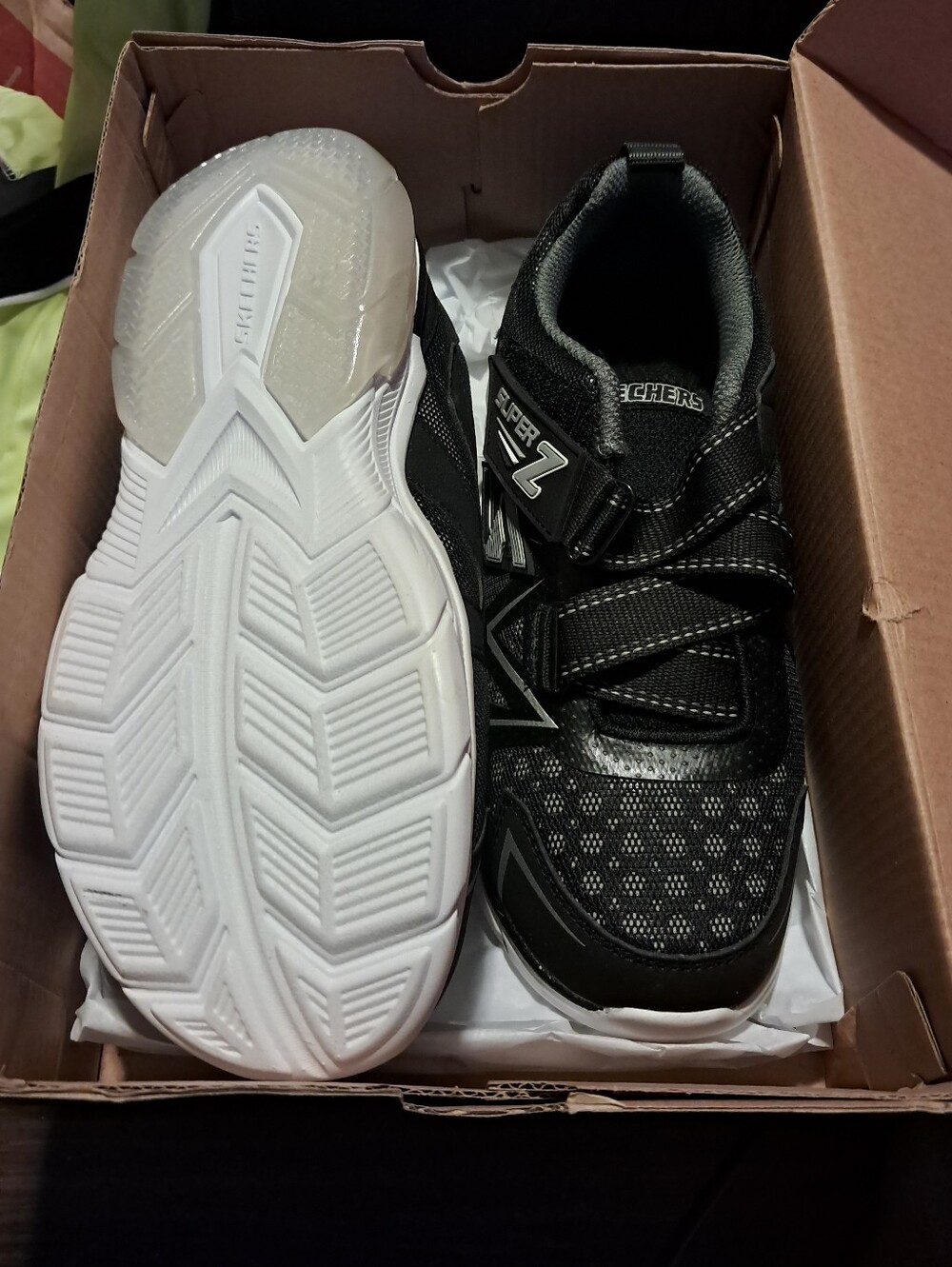 Skechers Black and White Kids' Velcro Athletic Sneakers size 3.5 boys